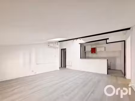 location appartement 2 pièces 49.21 m² à bollene (84500)  520 €