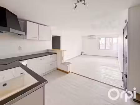 location appartement 2 pièces 55.95 m² à bollene (84500)  540 €