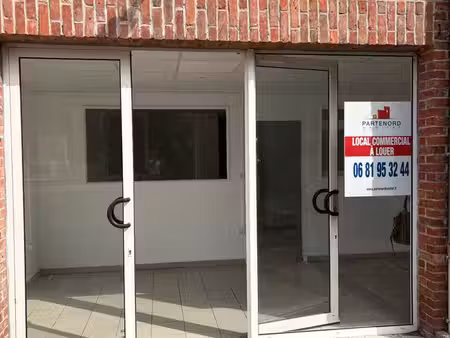 local commercial 45m² à cuincy