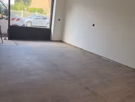 local commercial