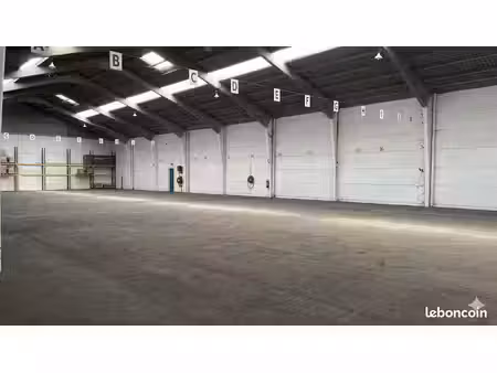à louer – entrepôt professionnel de 1 500 m² – saint-pol-sur-mer (59430)