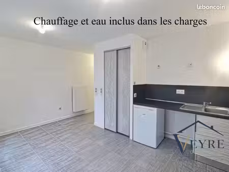 studio 1 pièce 23 m²
