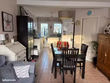 maison 4 pièces 82 m²
