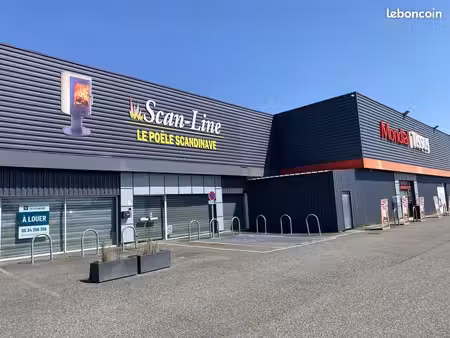 local commercial 324 m² ibos