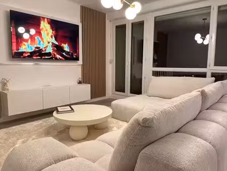 magnifique appartement avec balcon