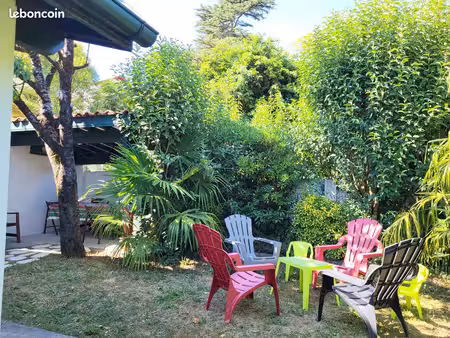 maison 94m2 meublée à louer ciboure quartier croix blanche + parking + garage + jardin