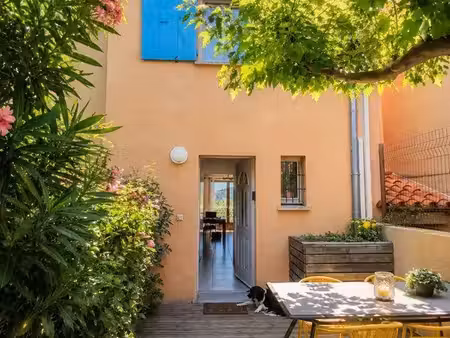 maison t3 sur sous-sol avec place de parking jardin et vue mer