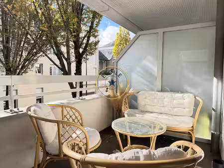 angers t2 de standing avec terrasse de 16 m2 et garage  en
