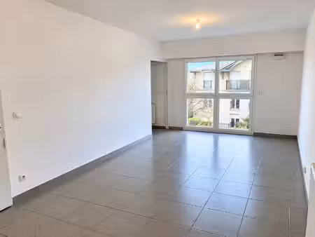 appartement 2 pièces à vendre à pessac - secteur pape clément