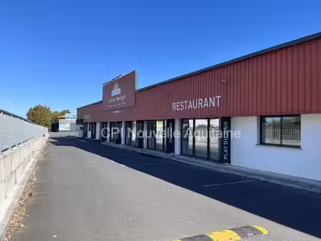 la couronne  boulangerie  pâtisserie  snacking  env 500m².
