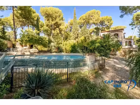 villa – 2 logements – piscine