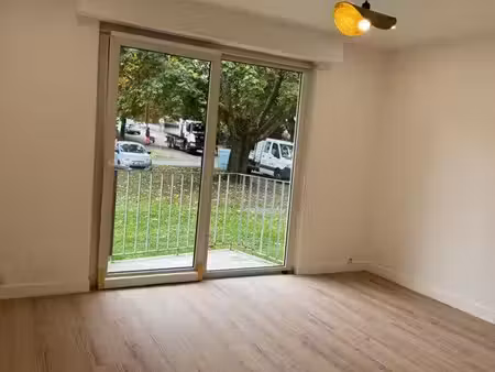 bel air t3 de 65 m² avec balcons et terrasse