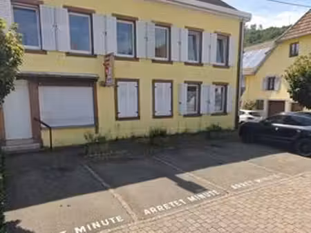 appartement f3/4 ou local commercial