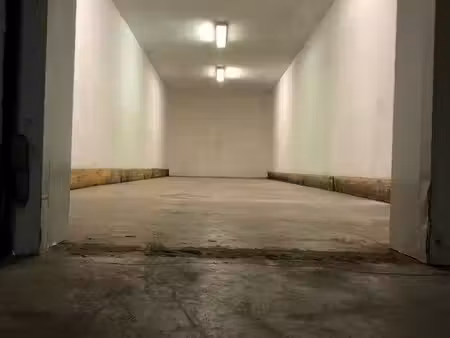 local 50 m2 à louer