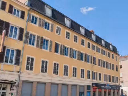 plateau à aménager de 26 m2 - macon centre