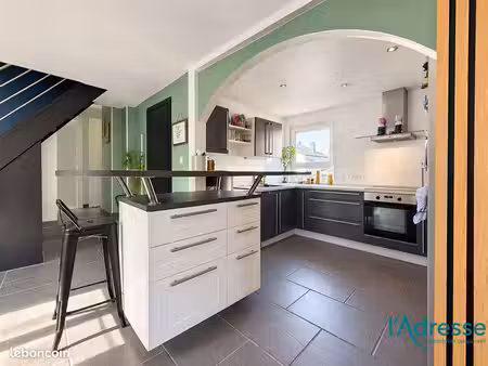 appartement 6 pièces 139 m²