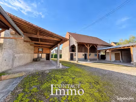 ferme 3 pièces 100 m²