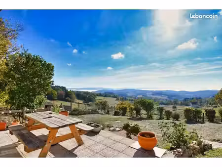 propriété 5 pièces 130 m²