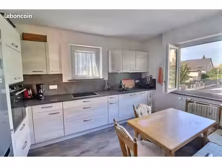 maison 6 pièces 142 m²
