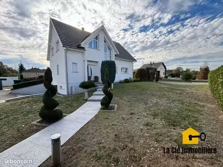 maison 6 pièces 175 m²