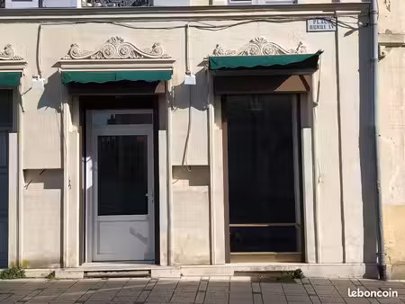local commercial 33 m² la fleche