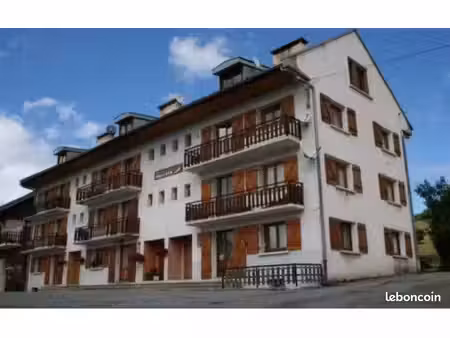 location albiez montrond