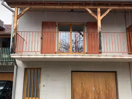 ? maison f5  3 chambres avec double garage – centre-ville de soultz