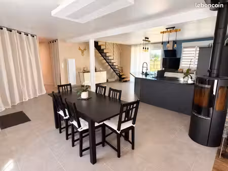 maison familiale 160 m² – 5 chambres – terrain 750 m² – écommoy