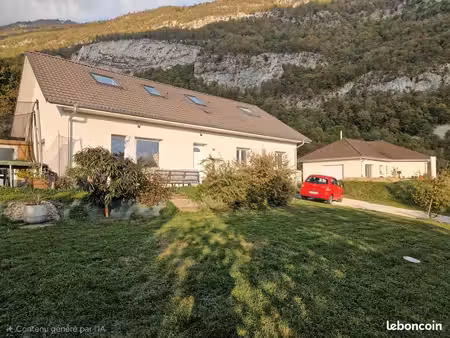 ? à vendre – maison familiale de 6 chambres – 187 m² habitables – terrain de 1 010 m²