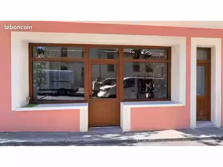 local commercial 15 m2