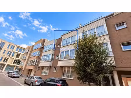 appartement meublé élégant 4 pers. knokke-heist.