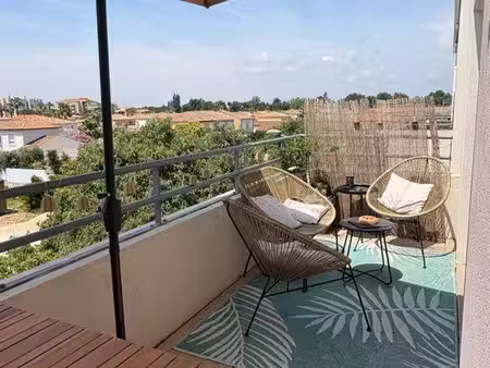appartement t3 port camargue