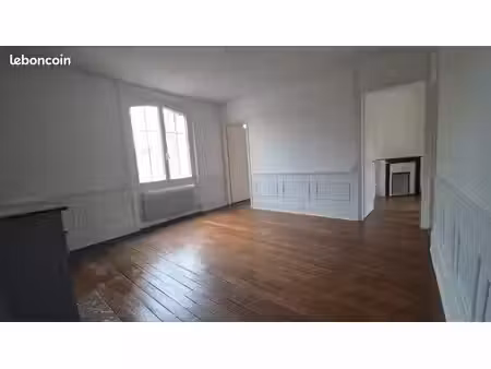f3 entièrement rénové 52 m² – dreux hypercentre – gare à 10 min à pied