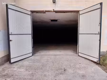 garage location