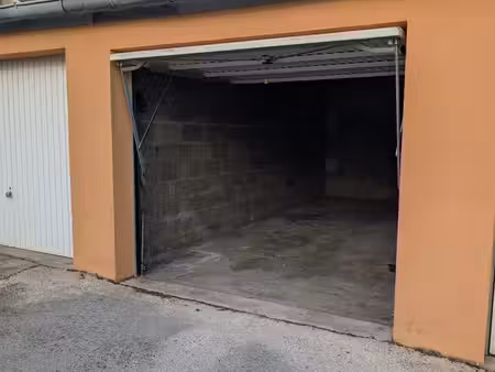 location d’un garage situé dans le quartier des chaprais