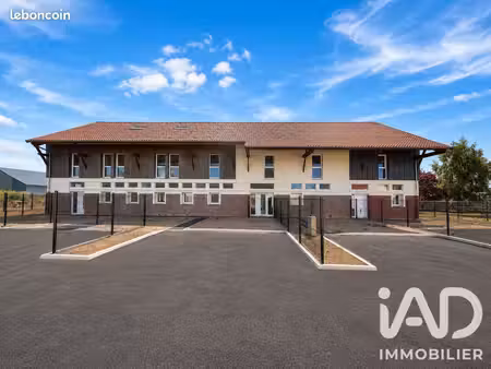 bâtiment agricole 5 pièces 194 m²