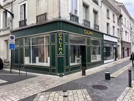 local 110 m² châtellerault