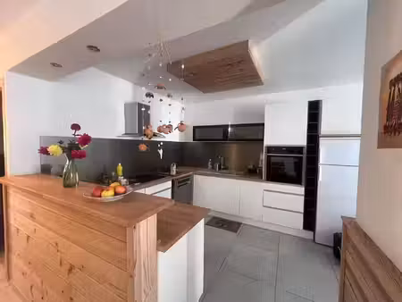 appartement 3 pièces rénové avec garage