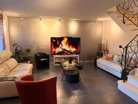 maison d'architecte en bord de seine