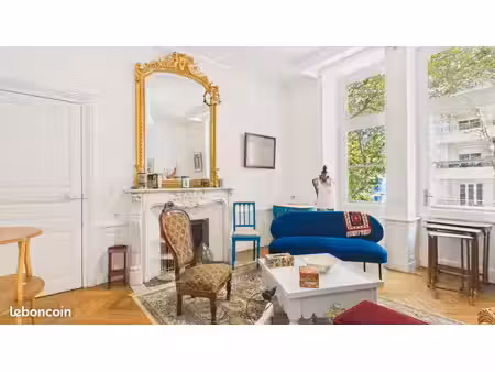 immeuble 10 pièces 405 m²