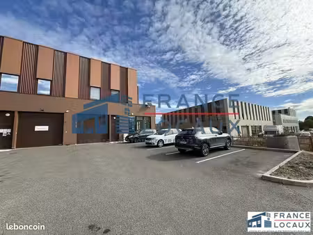 local d'activite 486 m² tremblay-en-france