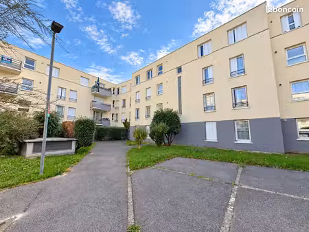 appartement 3 pièces 63 m²