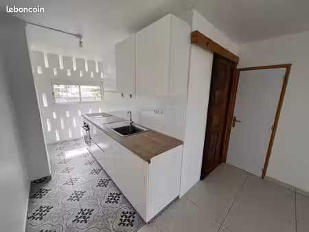 appartement t4 entierement rénové