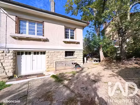 maison 4 pièces 61 m²