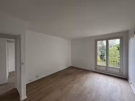 3 pièces 186 rue edouard tremblay