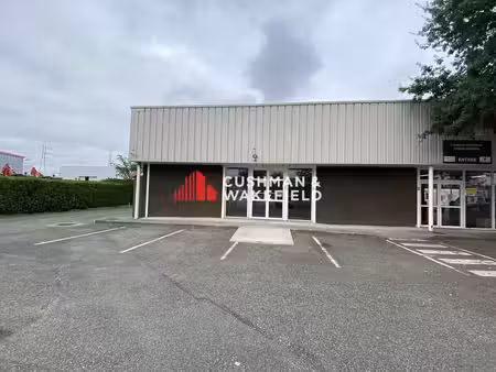 local commercial à louer