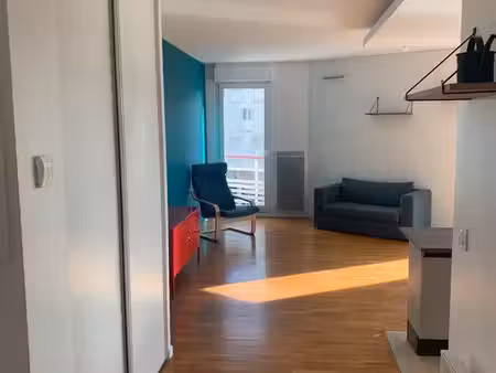 alfortville  côté seine t3 meublé avec terrasse + 2 places parking