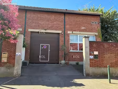 local d'activité 140 m²