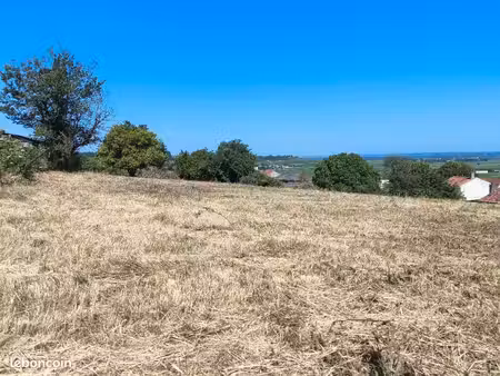 terrain 950 m² saint preuil