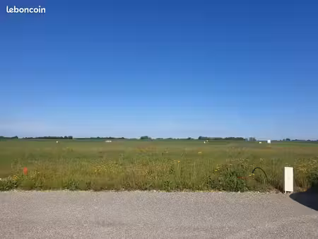 terrain à bâtir de 408 m² à bourgneuf (17)